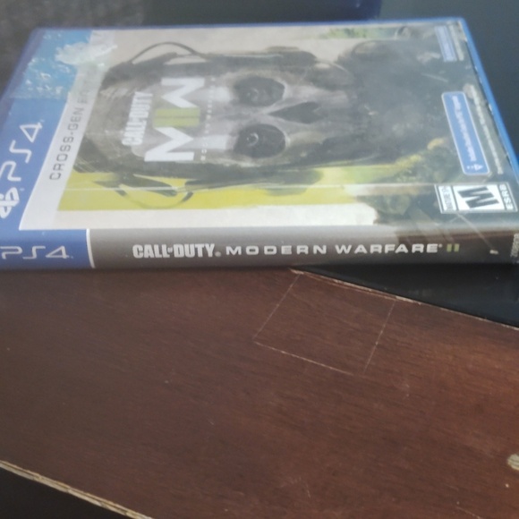 Call Of Duty Modern Warfare II Video Game PS4 - Picture 3 of 12